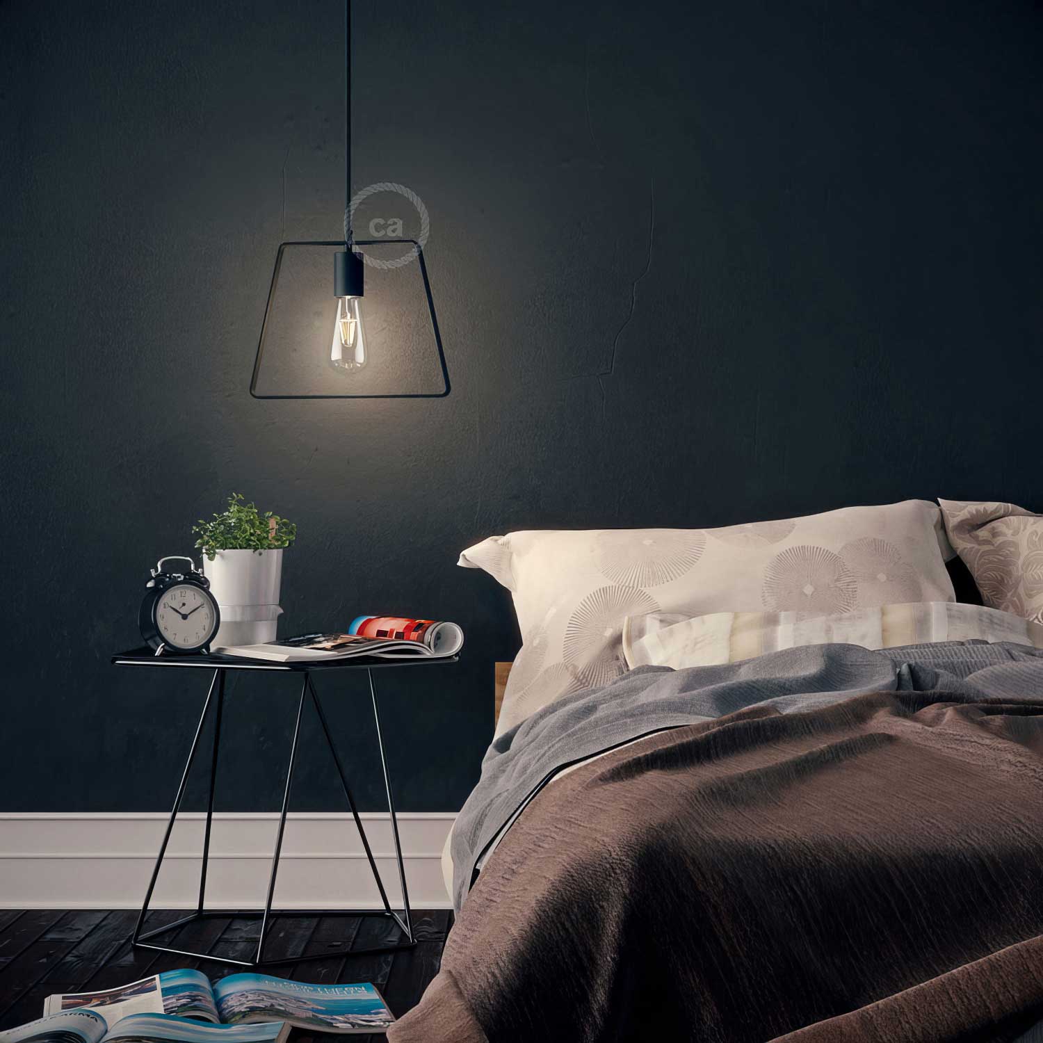 Metal Duedì Base lampshade with metal socket cover and E26 socket - Black