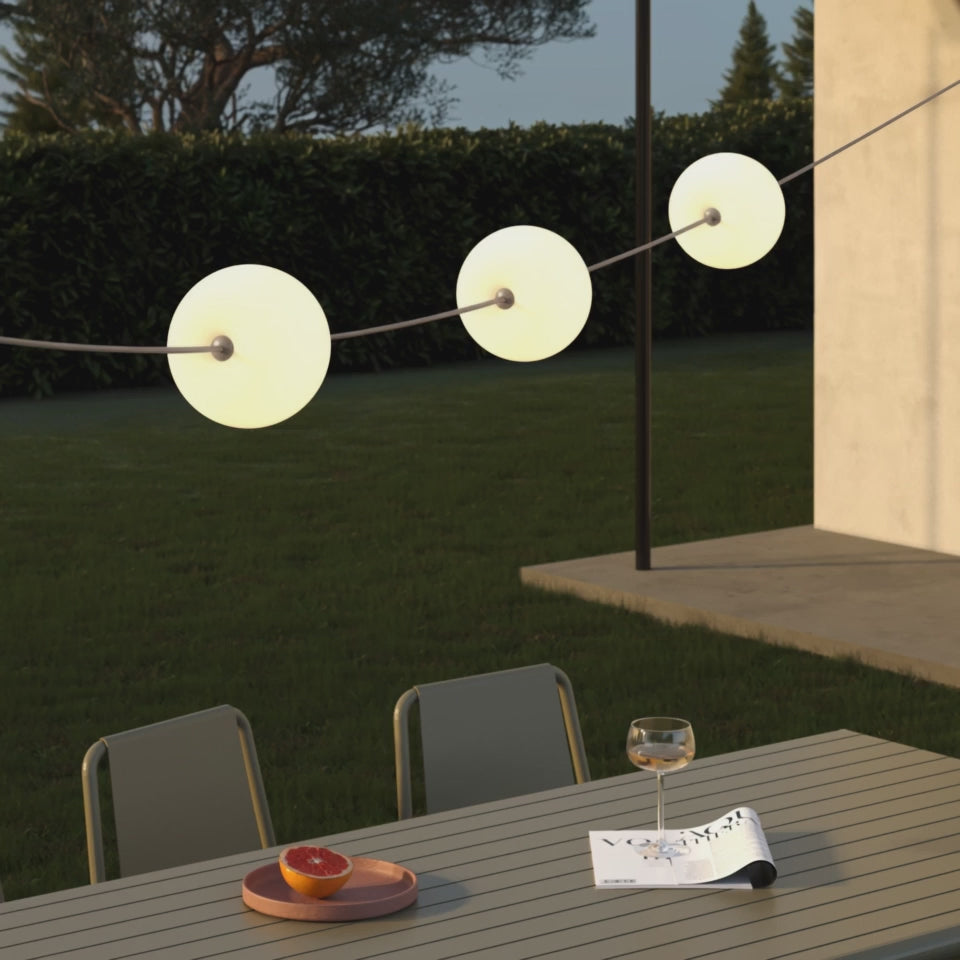 Cargar vídeo: Guirnalda luminosa de exterior de 3 luces para zonas húmedas Verde Oliva, fuente de alimentación con enchufe US - Marina3 Cherry